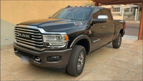 RAM 3500 6.7 I6 LIMITED LONG HORN CABINE DUPLA 4X4 TURBO DIESEL AUTOMTICO, Foto 2