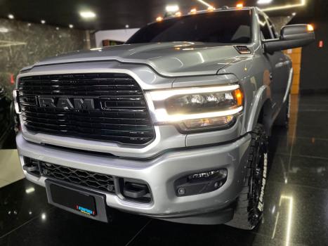 RAM 3500 6.7 I6 LIMITED LARAMIE CABINE DUPLA TURBO DIESEL AUTOMTICO, Foto 13
