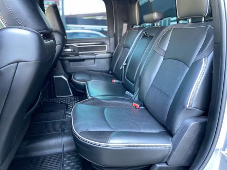 RAM 3500 6.7 I6 LIMITED LARAMIE CABINE DUPLA TURBO DIESEL AUTOMTICO, Foto 37