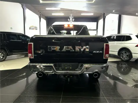 RAM Classic 5.7 V8 32V 4P HEMI LARAMIE AUTOMTICO, Foto 6