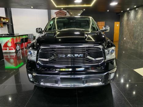 RAM Classic 5.7 V8 32V 4P HEMI LARAMIE AUTOMTICO, Foto 1