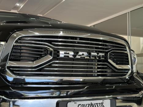 RAM Classic 5.7 V8 32V 4P HEMI LARAMIE AUTOMTICO, Foto 4