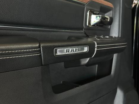 RAM Classic 5.7 V8 32V 4P HEMI LARAMIE AUTOMTICO, Foto 12
