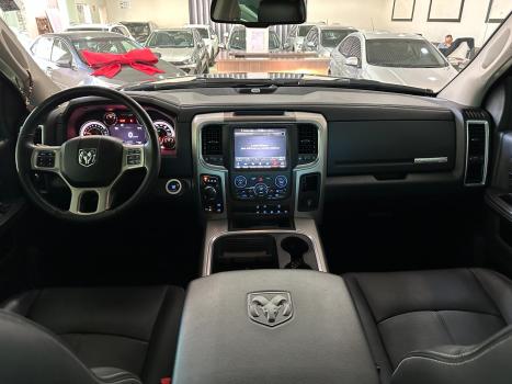 RAM Classic 5.7 V8 32V 4P HEMI LARAMIE AUTOMTICO, Foto 16