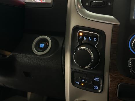 RAM Classic 5.7 V8 32V 4P HEMI LARAMIE AUTOMTICO, Foto 22