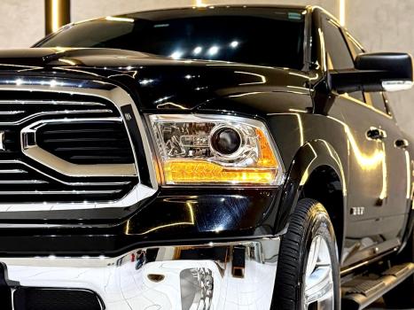 RAM Classic 5.7 V8 32V 4P HEMI LARAMIE AUTOMTICO, Foto 6