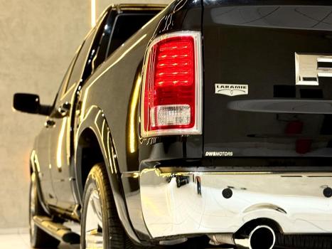 RAM Classic 5.7 V8 32V 4P HEMI LARAMIE AUTOMTICO, Foto 10