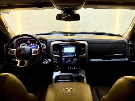 RAM Classic 5.7 V8 32V 4P HEMI LARAMIE AUTOMTICO, Foto 18