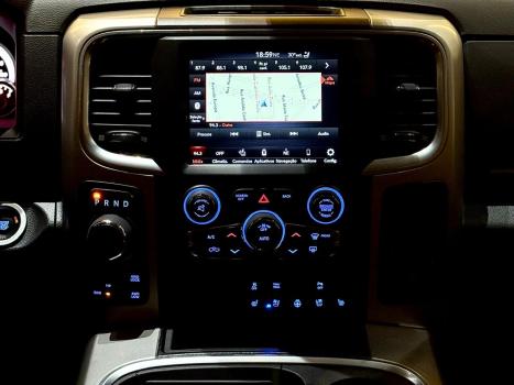 RAM Classic 5.7 V8 32V 4P HEMI LARAMIE AUTOMTICO, Foto 23