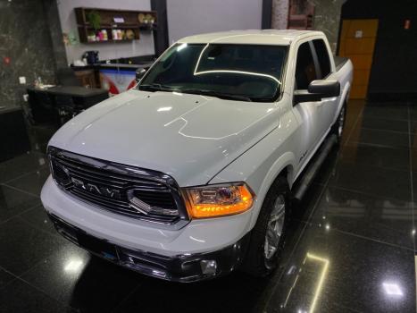 RAM Classic 5.7 V8 32V 4P HEMI LARAMIE AUTOMTICO, Foto 6