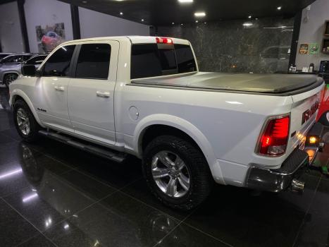 RAM Classic 5.7 V8 32V 4P HEMI LARAMIE AUTOMTICO, Foto 7