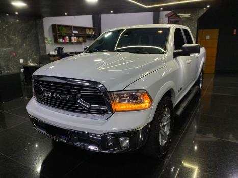 RAM Classic 5.7 V8 32V 4P HEMI LARAMIE AUTOMTICO, Foto 11