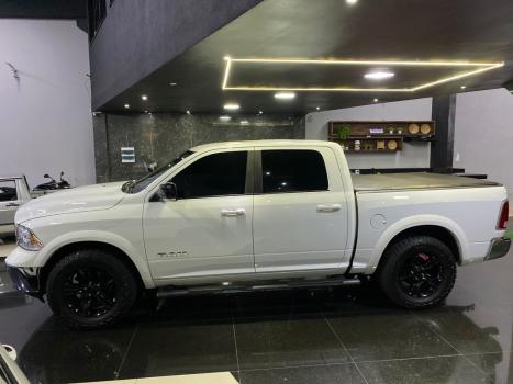 RAM Classic 5.7 V8 32V 4P HEMI LARAMIE AUTOMTICO, Foto 6