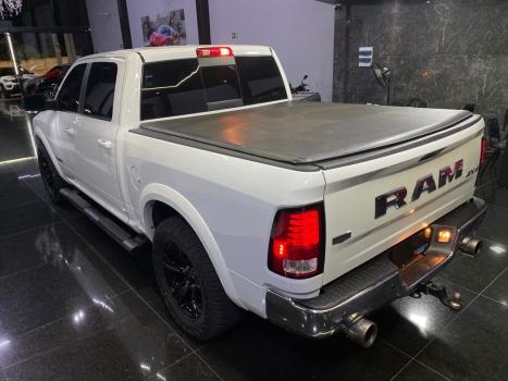 RAM Classic 5.7 V8 32V 4P HEMI LARAMIE AUTOMTICO, Foto 9