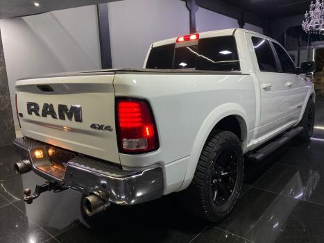 RAM Classic 5.7 V8 32V 4P HEMI LARAMIE AUTOMTICO, Foto 15
