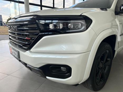 RAM Rampage 2.0 4P HURRICANE 4 TURBO R/T 4X4 AUTOMTICO, Foto 3