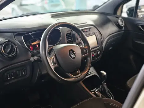 RENAULT Captur 1.6 16V 4P FLEX SCE LIFE X-TRONIC CVT, Foto 6