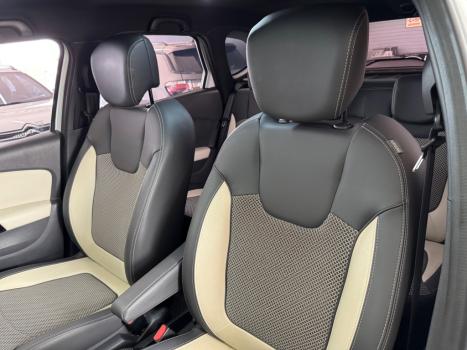 RENAULT Captur 1.6 16V 4P FLEX SCE INTENSE X-TRONIC CVT, Foto 9