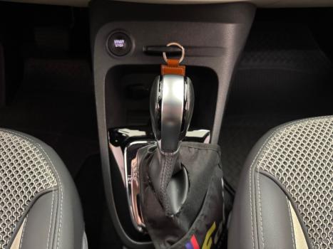 RENAULT Captur 1.6 16V 4P FLEX SCE INTENSE X-TRONIC CVT, Foto 14