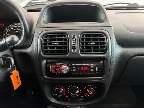 RENAULT Clio Hatch 1.0 16V 4P FLEX EXPRESSION, Foto 13