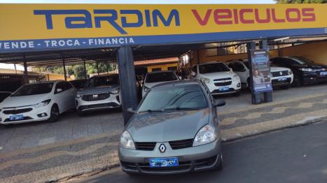 RENAULT Clio Hatch 1.0 16V 4P HI-POWER EXPRESSION, Foto 2