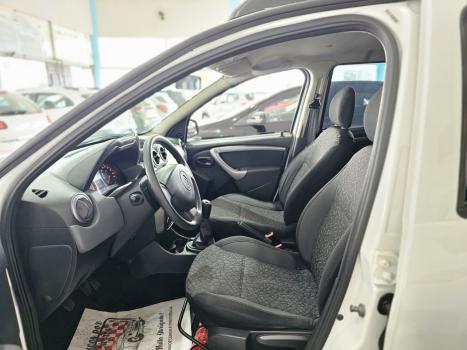 RENAULT Duster 1.6 16V 4P FLEX OUTDOOR, Foto 12