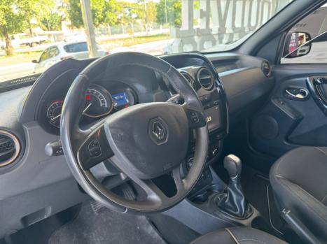 RENAULT Duster 1.6 16V 4P FLEX DYNAMIQUE AUTOMTICO CVT, Foto 14