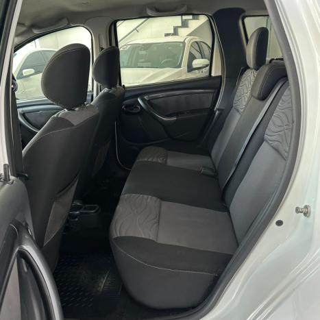 RENAULT Duster 1.6 16V 4P FLEX TECH ROAD, Foto 14