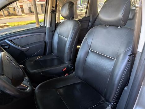 RENAULT Duster 1.6 16V 4P FLEX, Foto 13