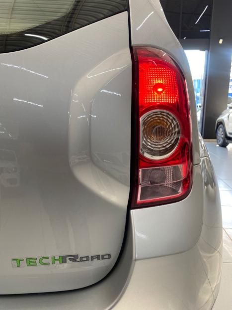 RENAULT Duster 1.6 16V 4P FLEX TECH ROAD, Foto 8