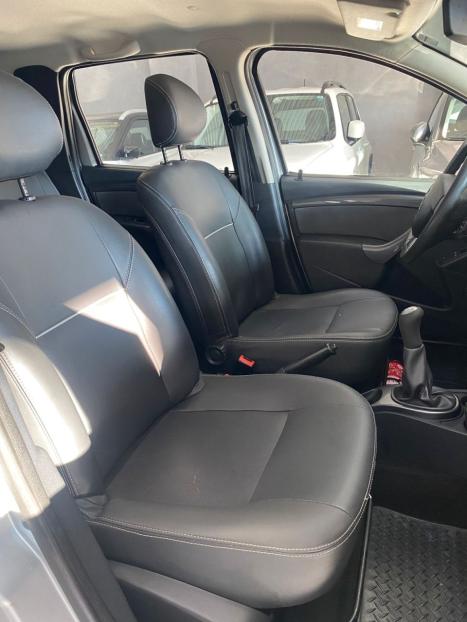 RENAULT Duster 1.6 16V 4P FLEX TECH ROAD, Foto 15