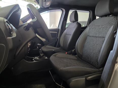 RENAULT Duster 1.6 16V 4P FLEX SCE AUTHENTIQUE X-TRONIC AUTOMTICO, Foto 12