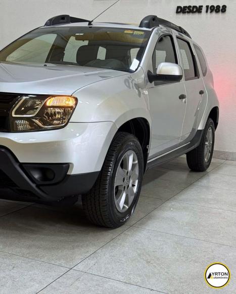 RENAULT Duster 1.6 16V 4P FLEX DYNAMIQUE AUTOMTICO CVT, Foto 4