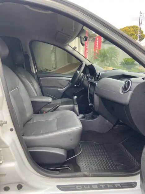 RENAULT Duster 1.6 16V 4P FLEX DYNAMIQUE, Foto 6