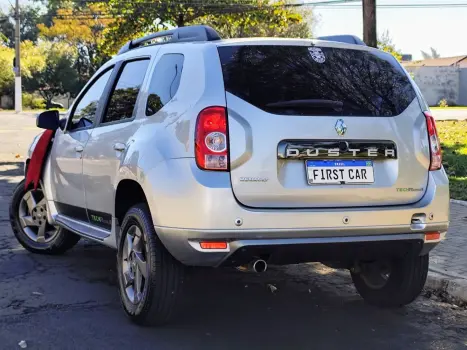 RENAULT Duster 2.0 16V 4P FLEX DYNAMIQUE AUTOMTICO, Foto 12
