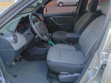 RENAULT Duster 2.0 16V 4P FLEX TECH ROAD II, Foto 9