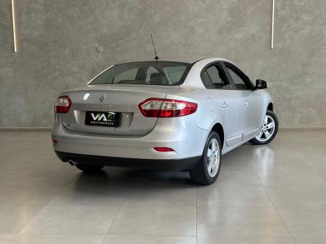 RENAULT Fluence 2.0 16V 4P FLEX DYNAMIQUE AUTOMTICO, Foto 14