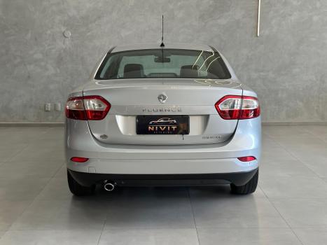 RENAULT Fluence 2.0 16V 4P FLEX DYNAMIQUE AUTOMTICO, Foto 8