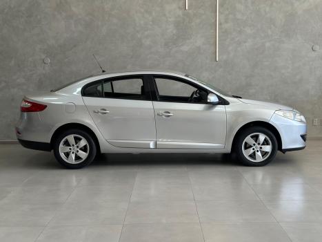 RENAULT Fluence 2.0 16V 4P FLEX DYNAMIQUE AUTOMTICO, Foto 10