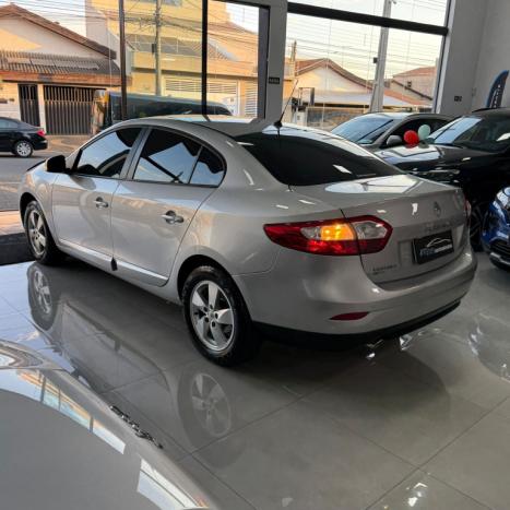 RENAULT Fluence 2.0 16V 4P FLEX DYNAMIQUE AUTOMTICO, Foto 4