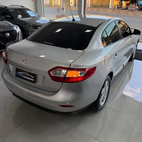 RENAULT Fluence 2.0 16V 4P FLEX DYNAMIQUE AUTOMTICO, Foto 20