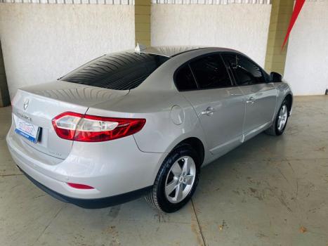 RENAULT Fluence 2.0 16V 4P FLEX DYNAMIQUE AUTOMTICO, Foto 10