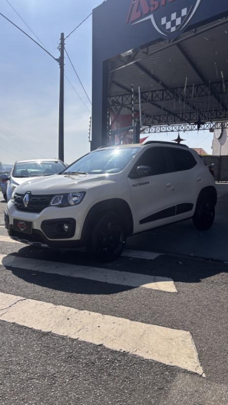 RENAULT Kwid 1.0 12V 4P SCE FLEX OUTSIDER, Foto 2