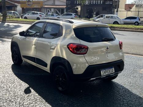 RENAULT Kwid 1.0 12V 4P SCE FLEX OUTSIDER, Foto 3