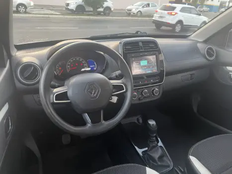 RENAULT Kwid 1.0 12V 4P SCE FLEX INTENSE, Foto 12