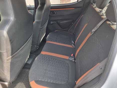 RENAULT Kwid 1.0 12V 4P SCE FLEX OUTSIDER, Foto 9