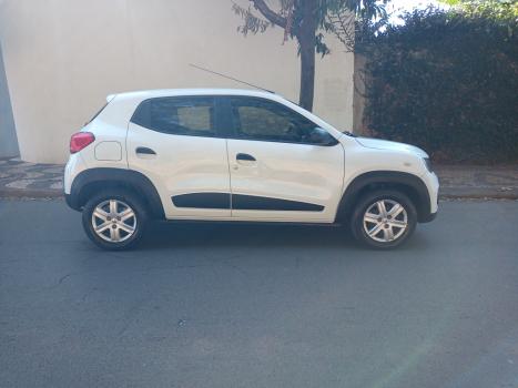 RENAULT Kwid 1.0 12V 4P SCE FLEX ZEN, Foto 2