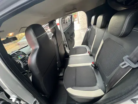 RENAULT Kwid 1.0 12V 4P SCE FLEX INTENSE, Foto 13