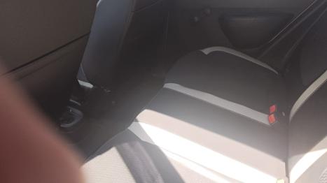 RENAULT Kwid 1.0 12V 4P SCE FLEX INTENSE, Foto 8