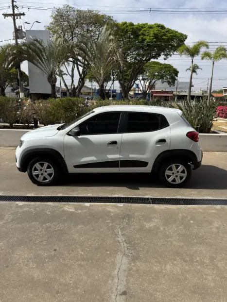 RENAULT Kwid 1.0 12V 4P SCE FLEX ZEN, Foto 2
